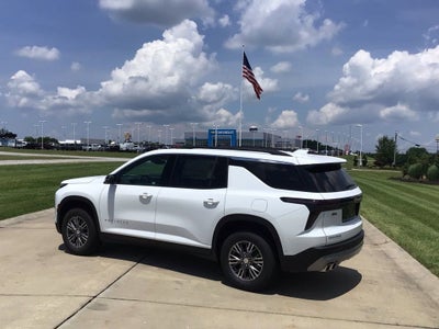 2025 Chevrolet Traverse LT