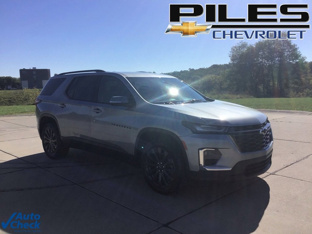 2023 Chevrolet Traverse RS