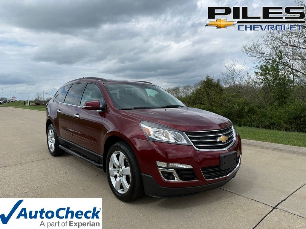 2017 Chevrolet Traverse LT