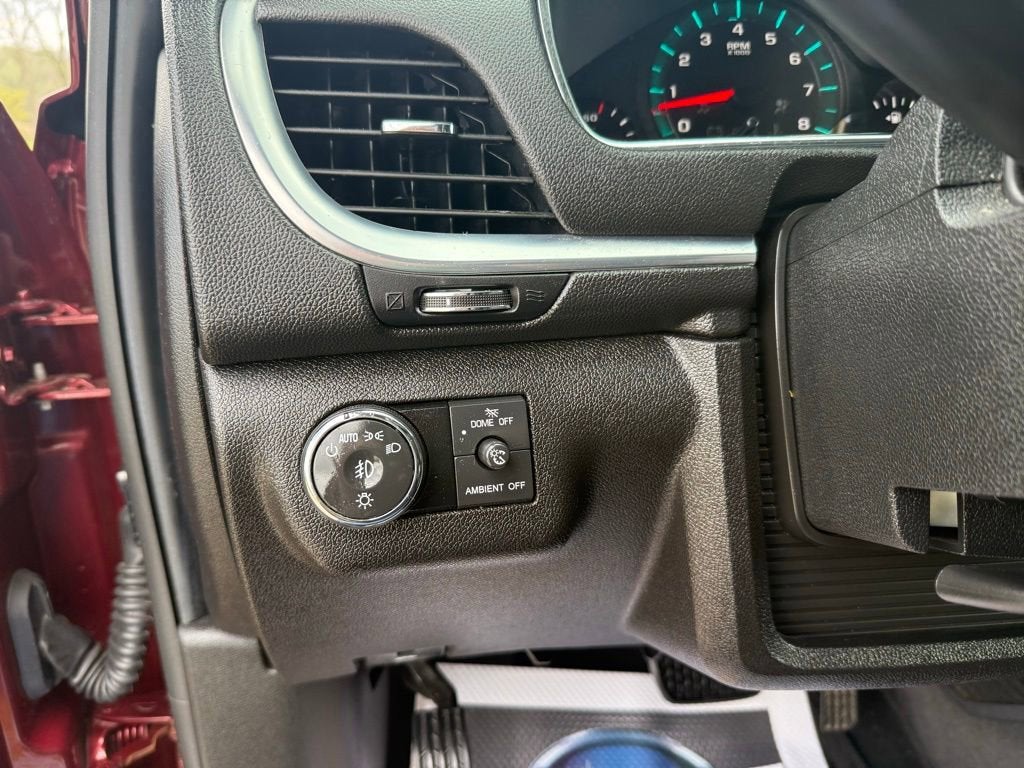 2017 Chevrolet Traverse LT