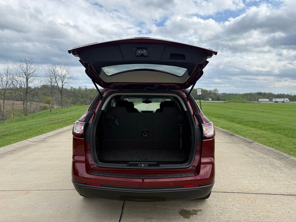 2017 Chevrolet Traverse LT