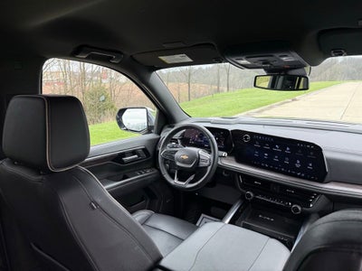 2025 Chevrolet Suburban Premier