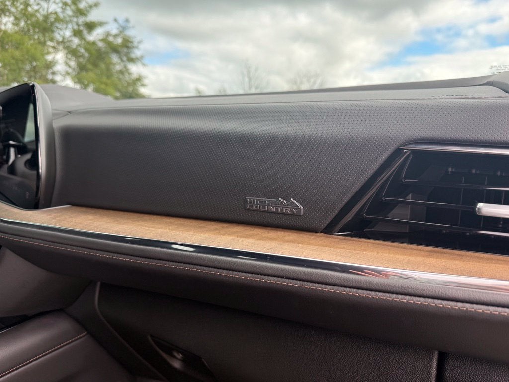 2025 Chevrolet Tahoe High Country
