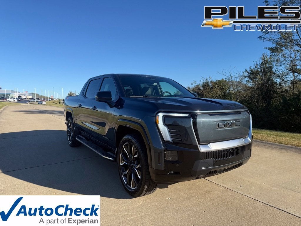 2025 GMC Sierra EV