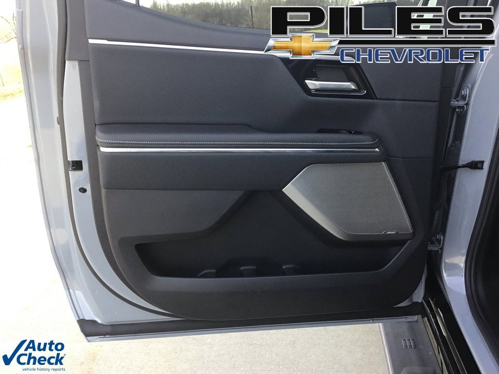 2024 GMC Sierra EV Denali Edition 1