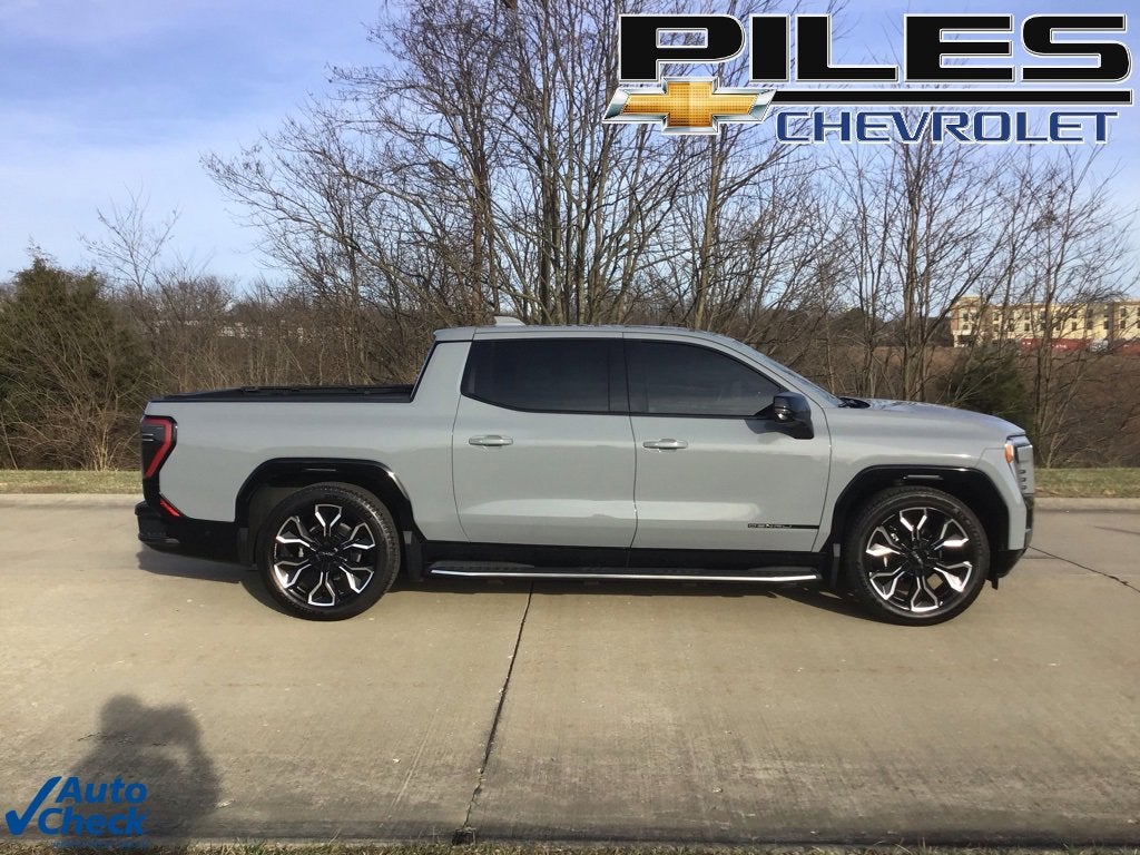 2024 GMC Sierra EV Denali Edition 1