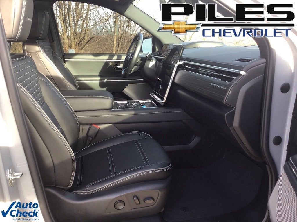 2024 GMC Sierra EV Denali Edition 1