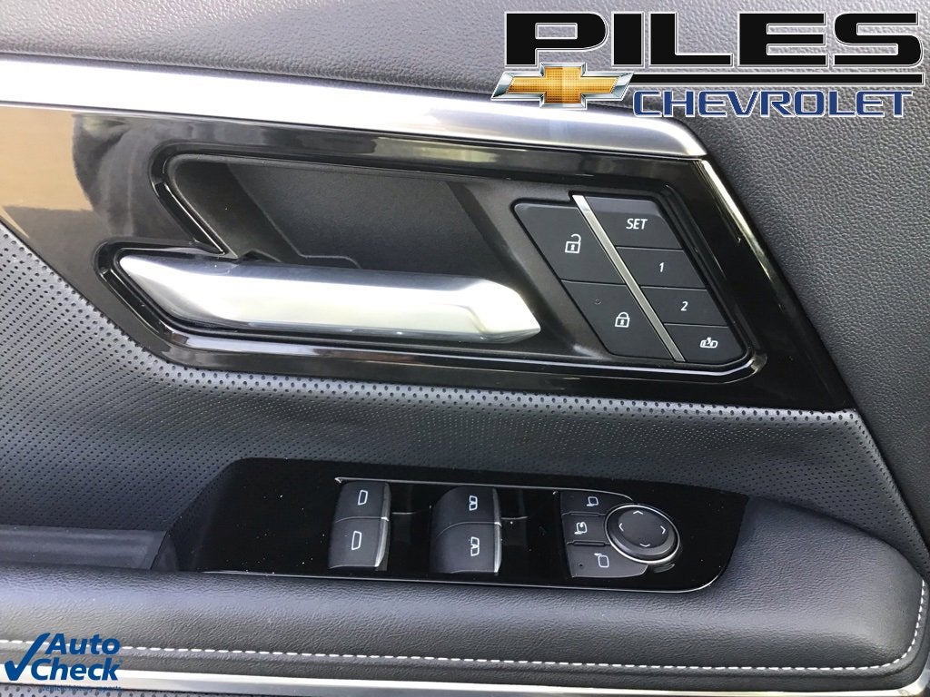 2024 GMC Sierra EV Denali Edition 1