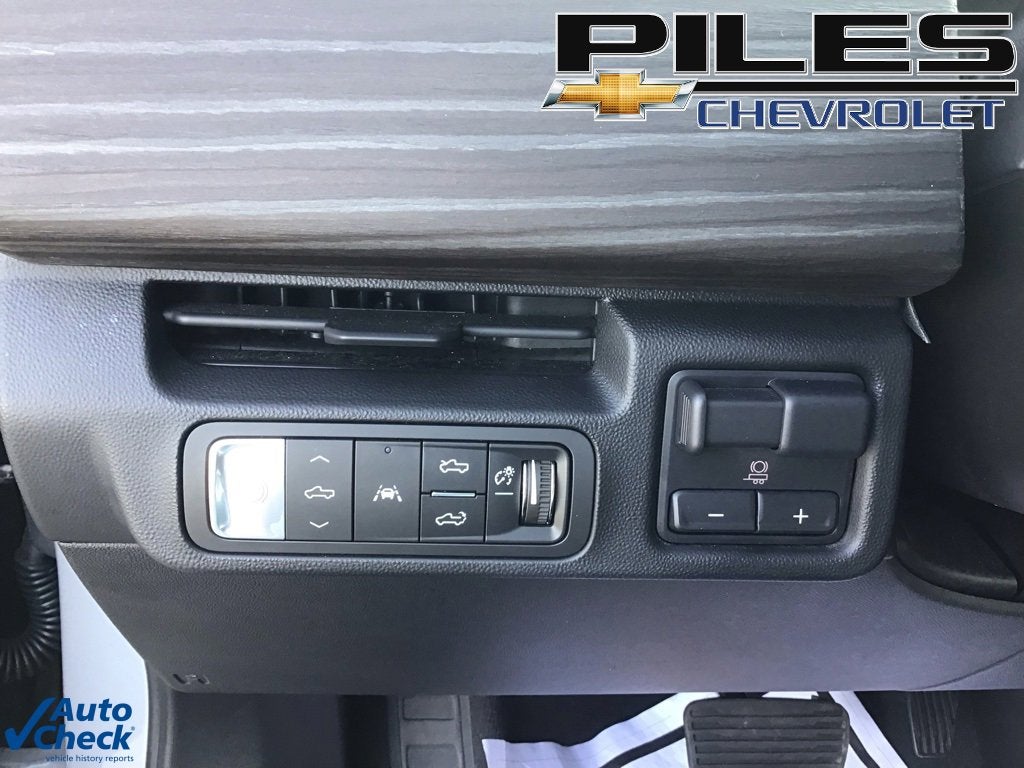 2024 GMC Sierra EV Denali Edition 1