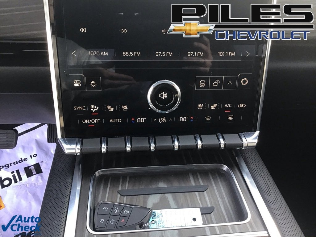 2024 GMC Sierra EV Denali Edition 1