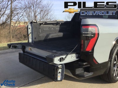 2024 GMC Sierra EV Denali Edition 1