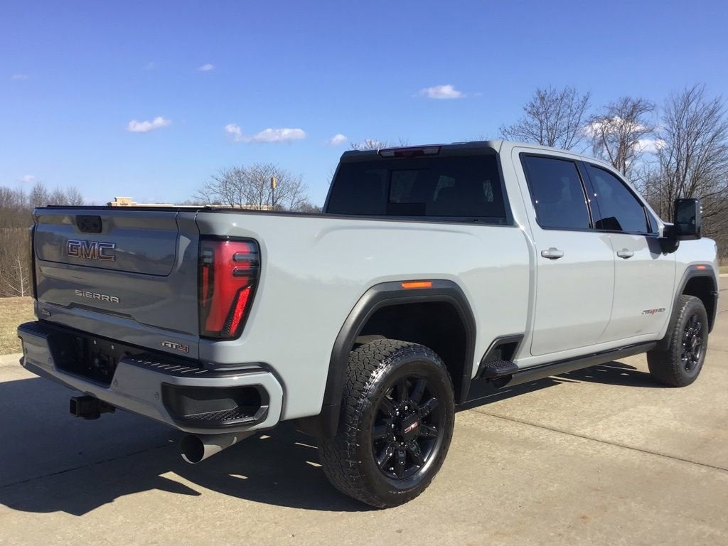 2024 GMC Sierra 2500 HD AT4