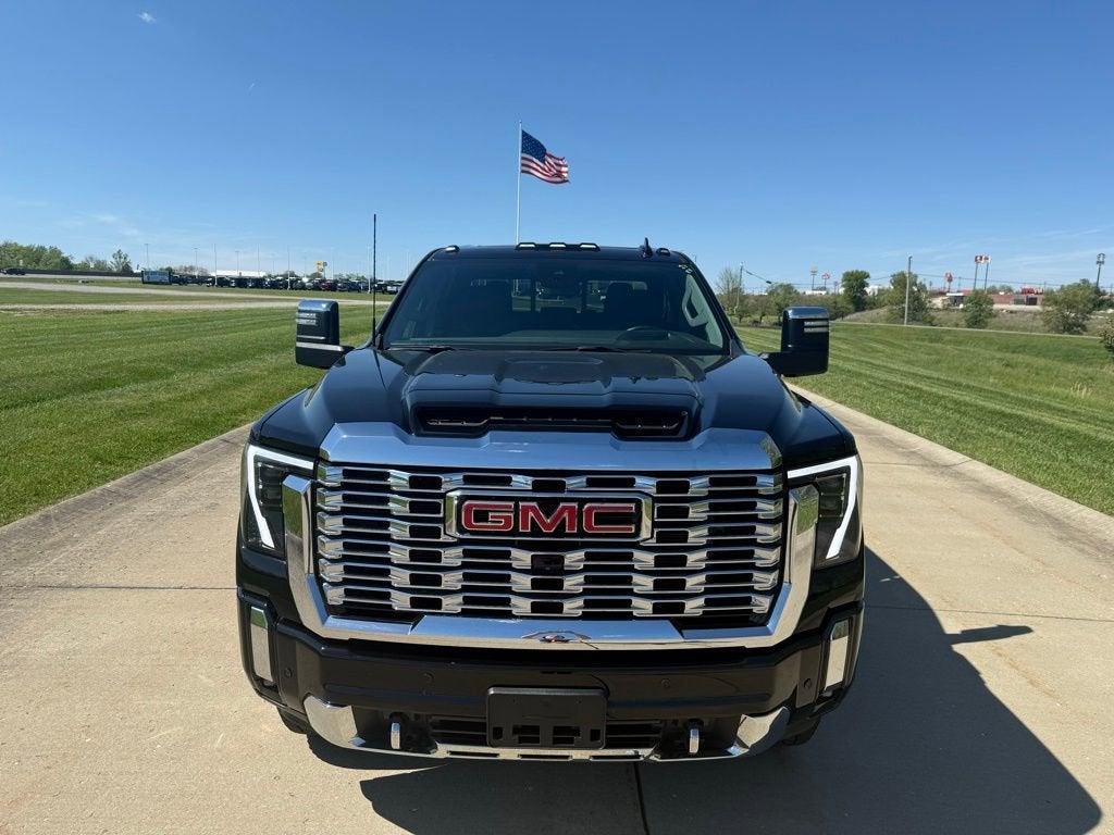 2024 GMC Sierra 2500 HD Denali