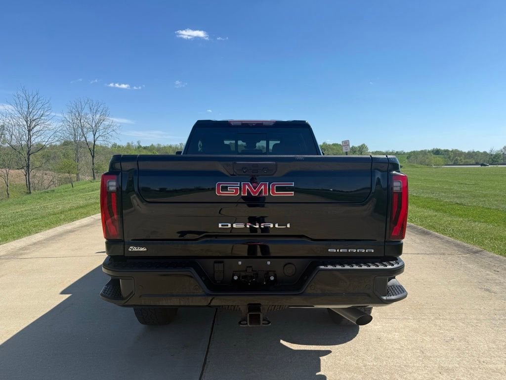 2024 GMC Sierra 2500 HD Denali