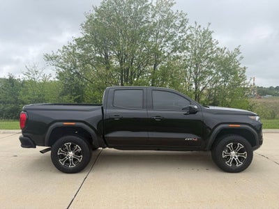 2024 GMC Canyon AT4