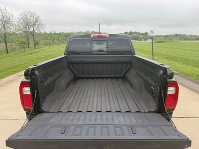 2024 GMC Canyon AT4