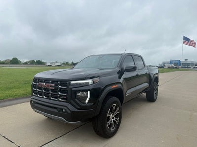2024 GMC Canyon AT4