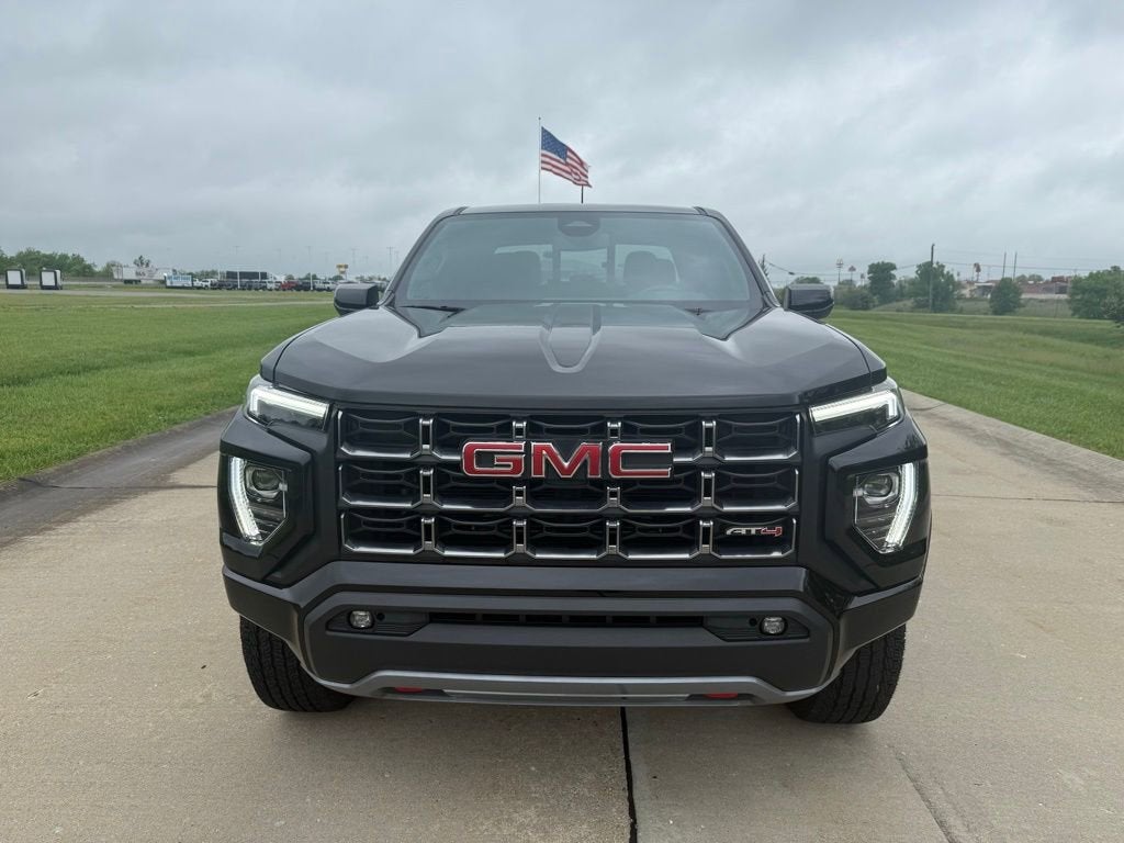 2024 GMC Canyon AT4