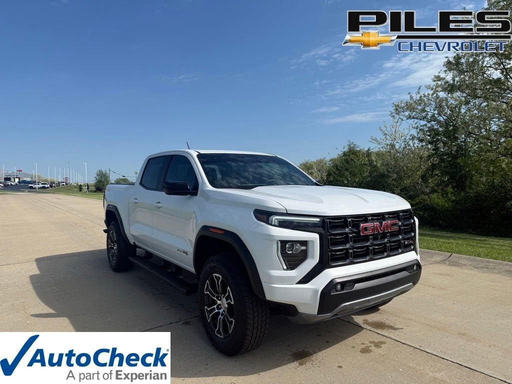 2024 GMC Canyon AT4