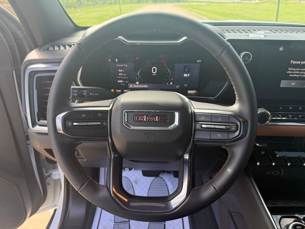 2024 GMC Canyon AT4