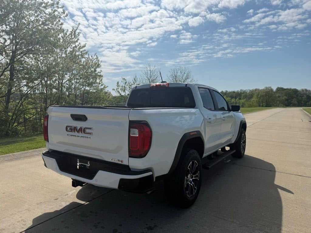 2024 GMC Canyon AT4