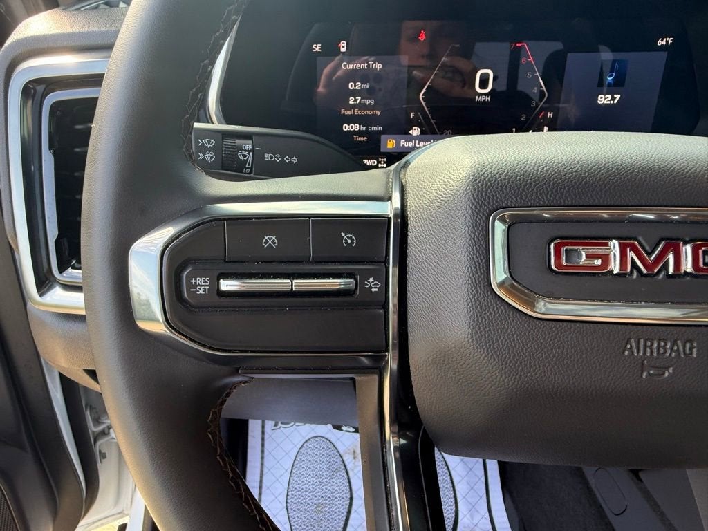 2024 GMC Canyon AT4