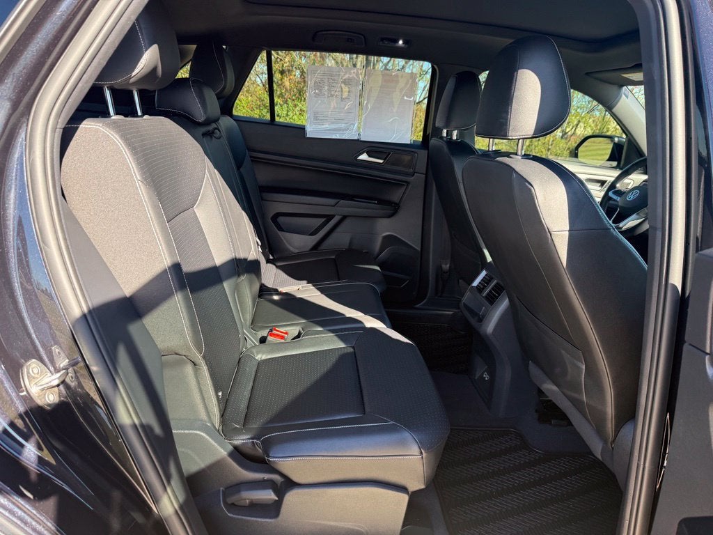 2020 Volkswagen Atlas Cross Sport 2.0T SE w/Technology