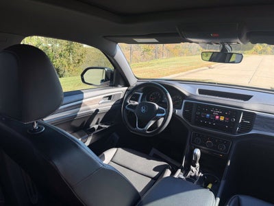 2020 Volkswagen Atlas Cross Sport 2.0T SE w/Technology