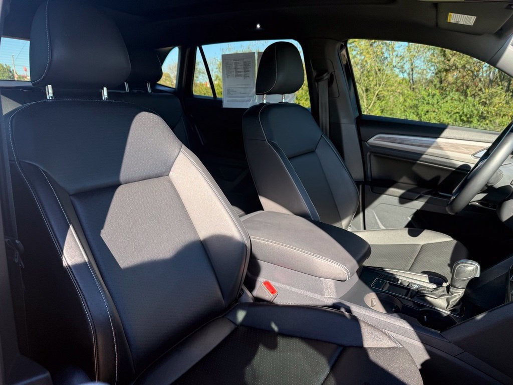 2020 Volkswagen Atlas Cross Sport 2.0T SE w/Technology