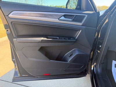 2020 Volkswagen Atlas Cross Sport 2.0T SE w/Technology