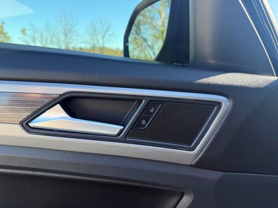 2020 Volkswagen Atlas Cross Sport 2.0T SE w/Technology