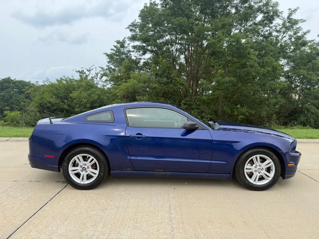Used 2014 Ford Mustang V6 with VIN 1ZVBP8AM9E5279993 for sale in Dry Ridge, KY