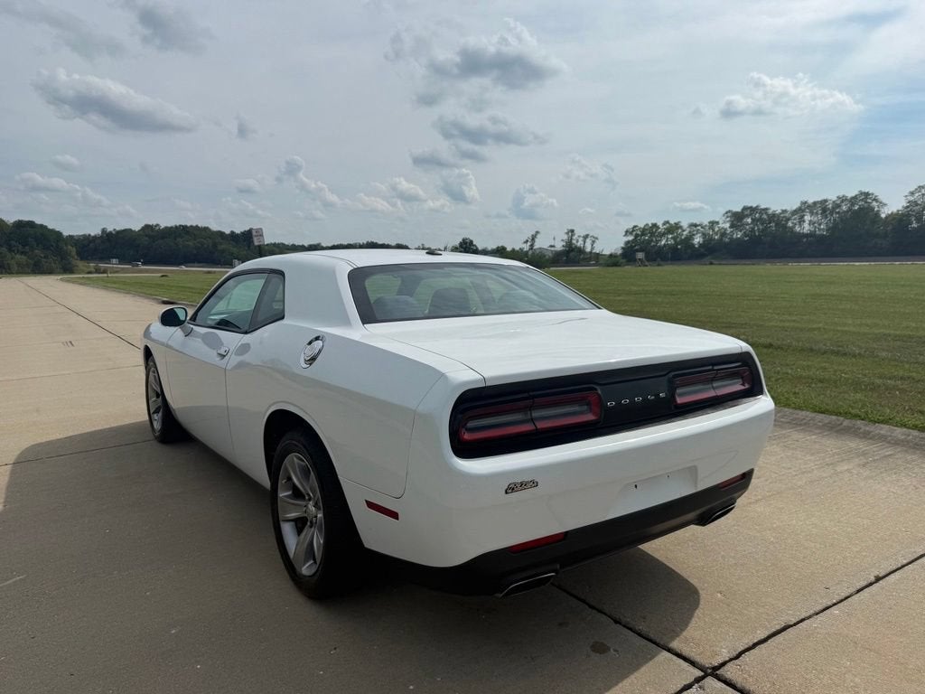 2016 Dodge Challenger SXT
