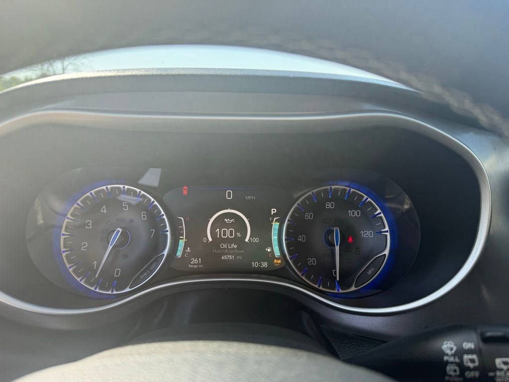 2024 Chrysler Pacifica Touring L