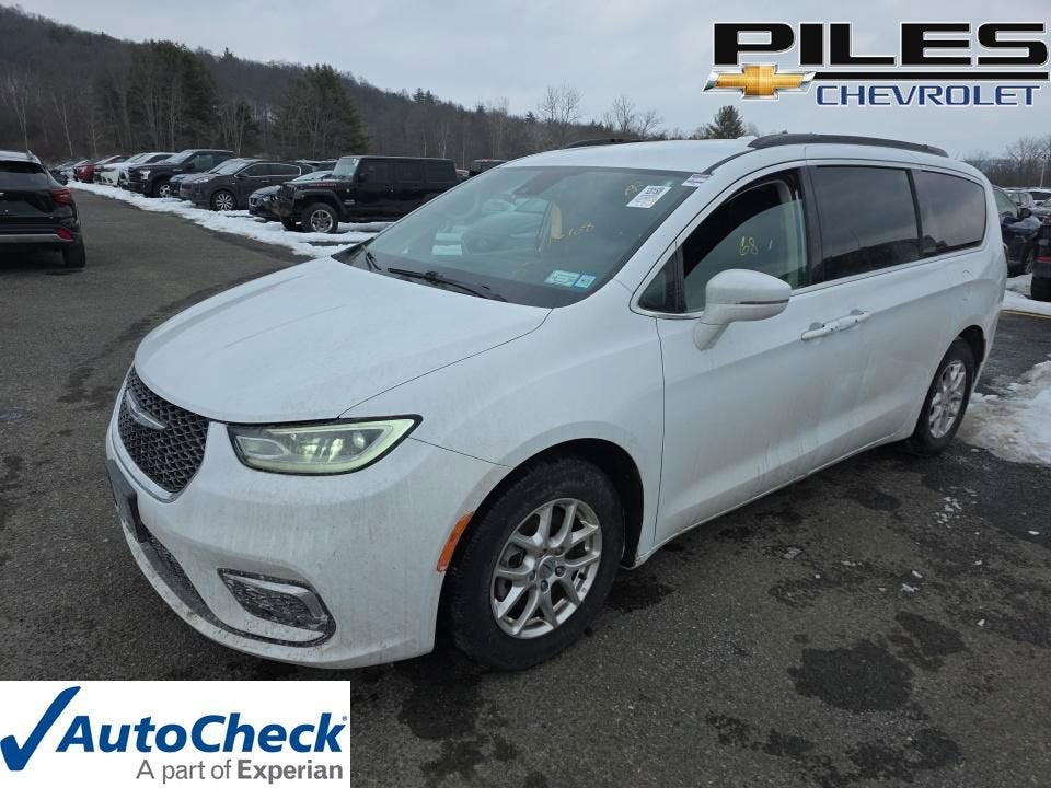 2022 Chrysler Pacifica Touring L