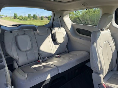 2019 Chrysler Pacifica Touring L Plus