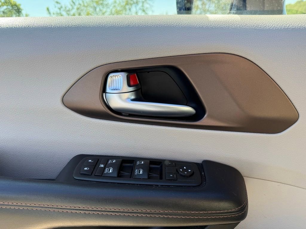 2019 Chrysler Pacifica Touring L Plus