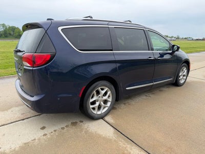 2019 Chrysler Pacifica Touring L Plus
