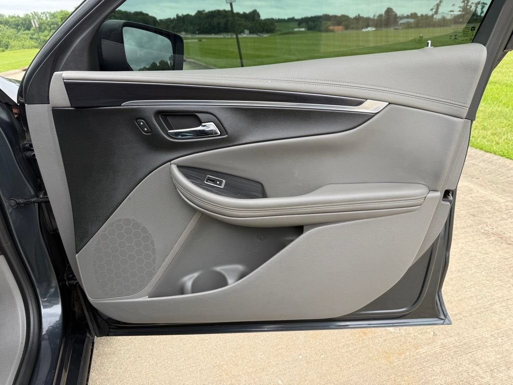 2018 Chevrolet Impala LT