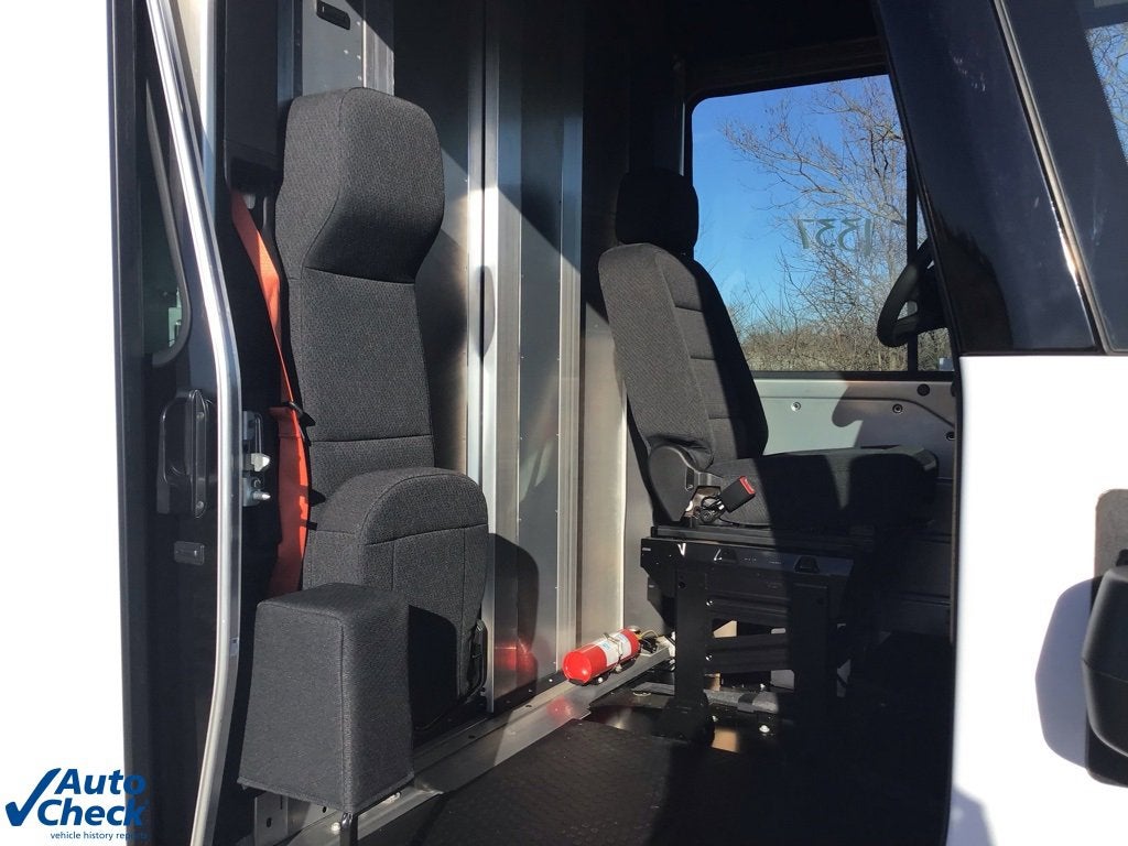 2024 BrightDrop Zevo 600 EJY