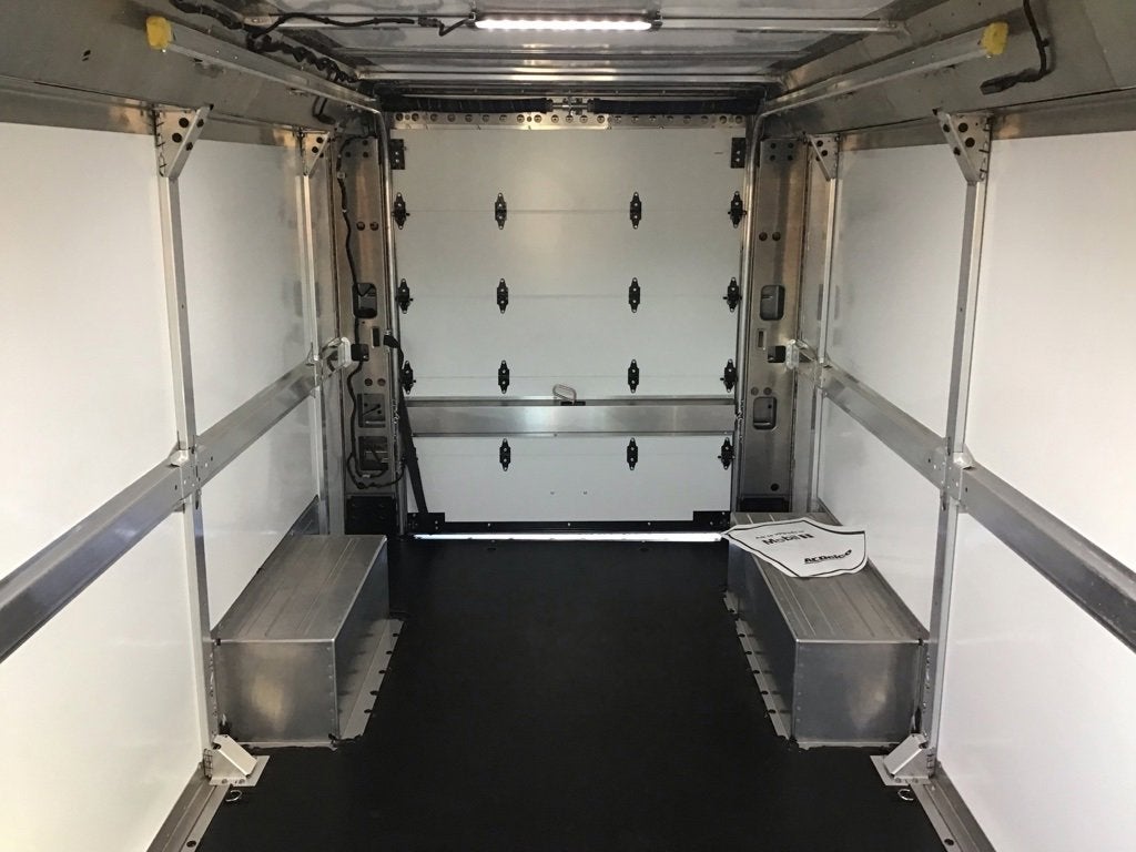 2024 BrightDrop Zevo 600 EJY