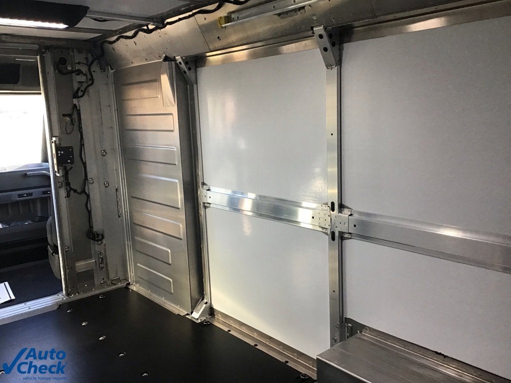 2024 BrightDrop Zevo 600 EJY