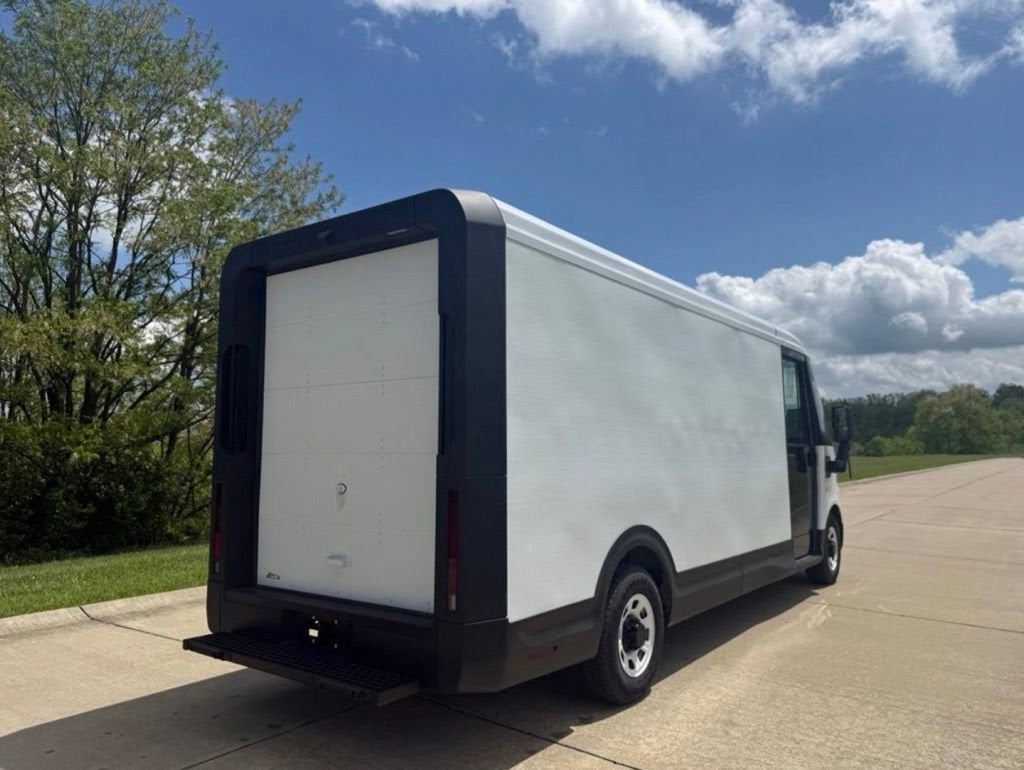 2024 BrightDrop Zevo 600 EJY