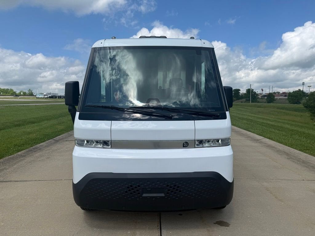 2024 BrightDrop Zevo 600 EJY