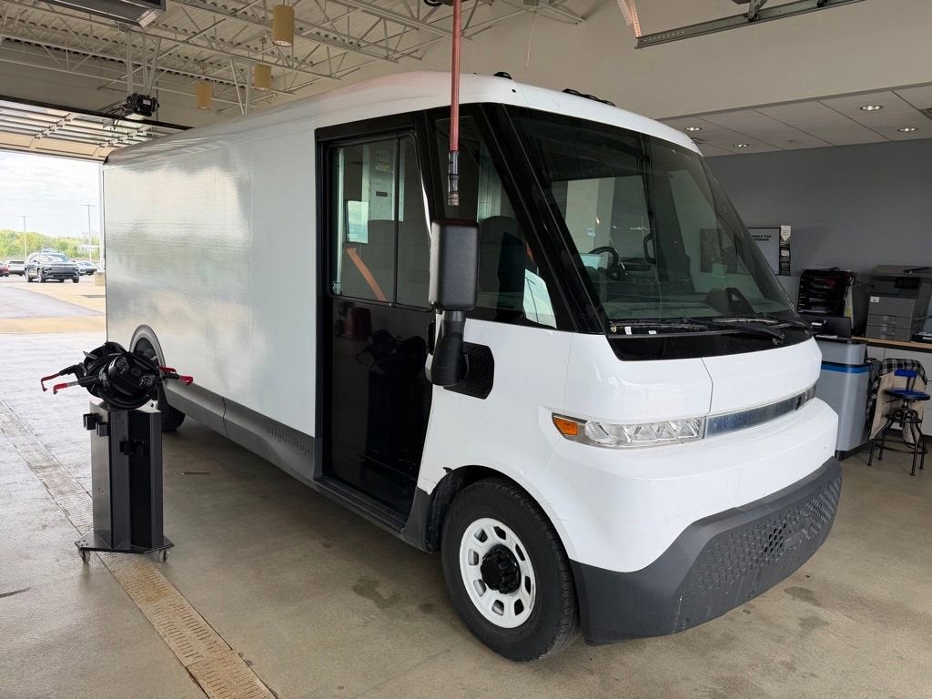 2024 BrightDrop Zevo 600 EJY