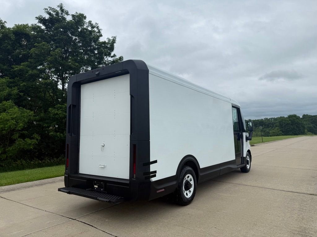 2024 BrightDrop Zevo 600 EJY