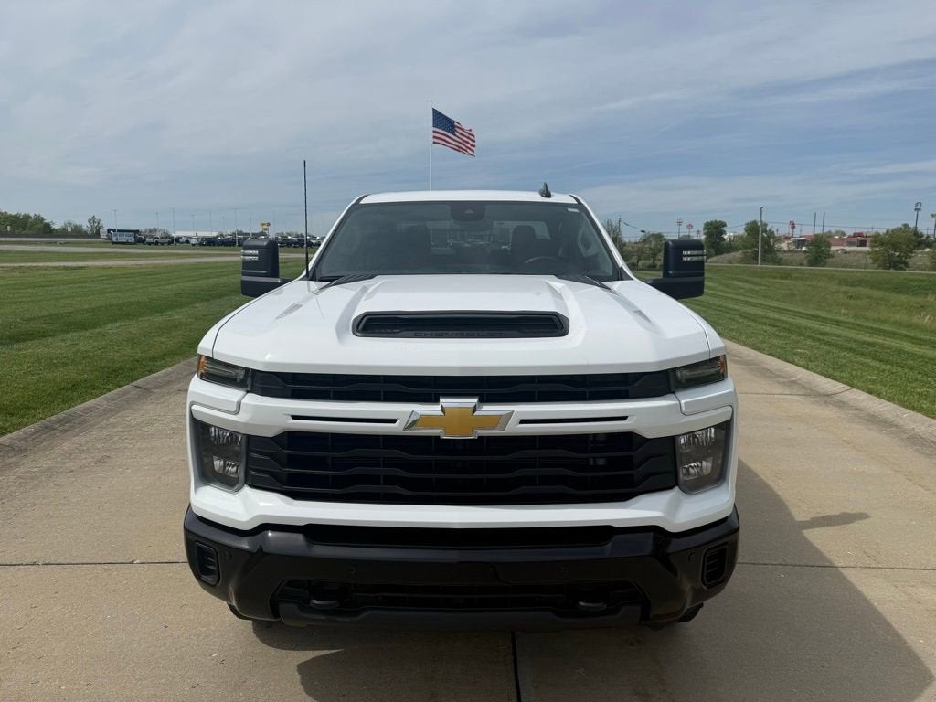2025 Chevrolet Silverado 2500 HD Custom
