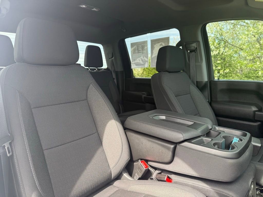 2025 Chevrolet Silverado 2500 HD Custom