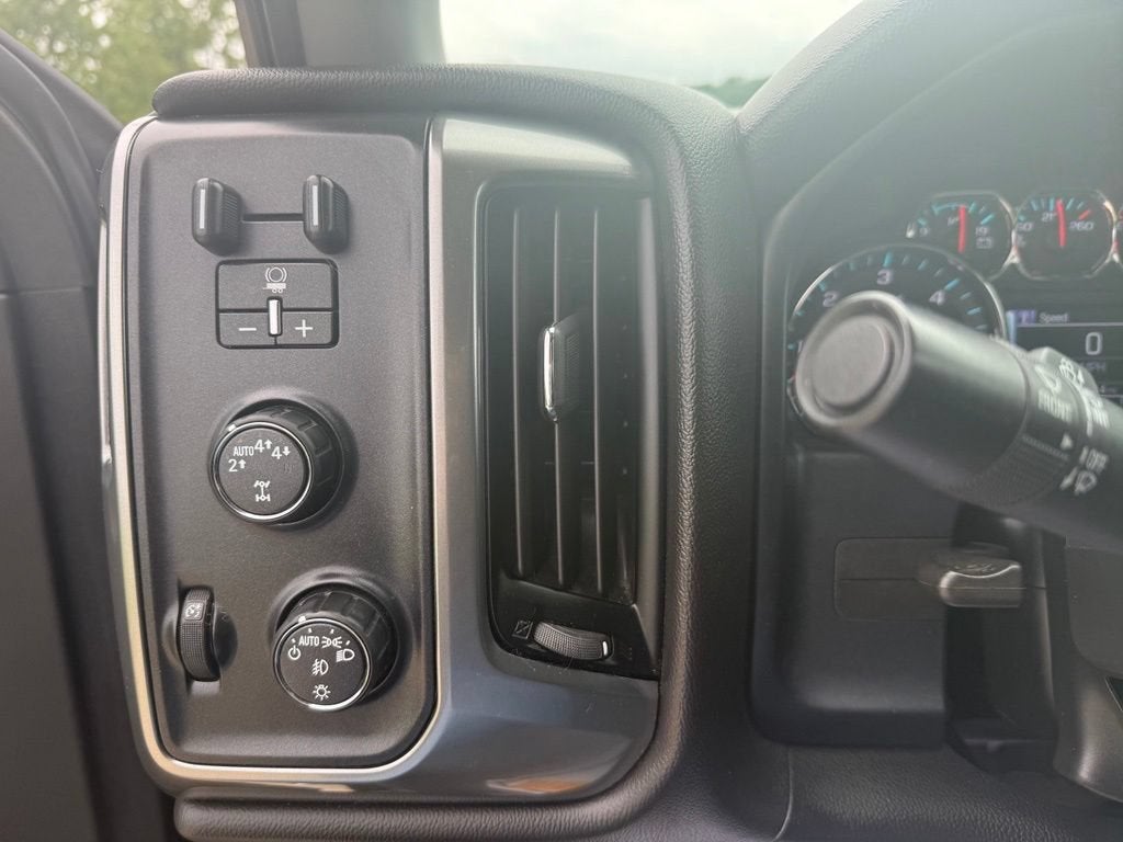 2019 Chevrolet Silverado LD LT