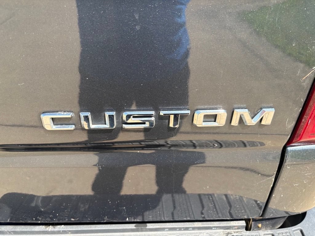 2020 Chevrolet Silverado 1500 Custom